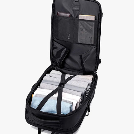 Mochila de Viaje 3 en 1 Convertible Xtreme para Laptop 17" CARGUE - Vista 4