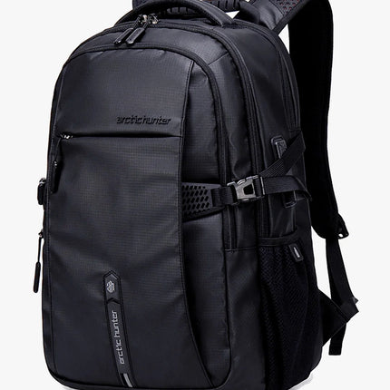 Mochila Escolar y Universitaria Reforzada Essential CARGUE - Negro