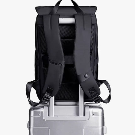 Mochila Ejecutiva Urbana Stormer para Laptop 15.6" CARGUE - Vista 8
